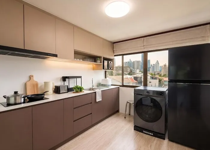公寓 Luxury 3br 230sqm 5 Min To Bts Sukhumvit 26 曼谷