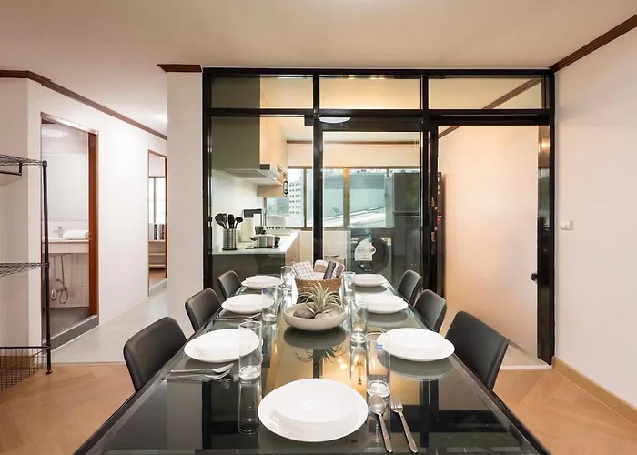 Luxury 3br 230sqm 5 Min To Bts Sukhumvit 26 公寓 曼谷