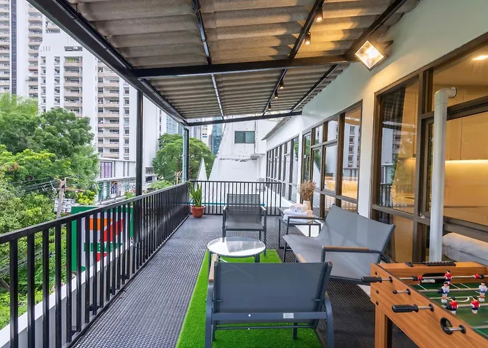 Luxury 3br 230sqm 5 Min To Bts Sukhumvit 26 * 曼谷